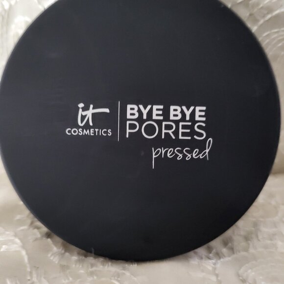 It Cosmetics Bye Bye pores pressed - Picture 2 of 3